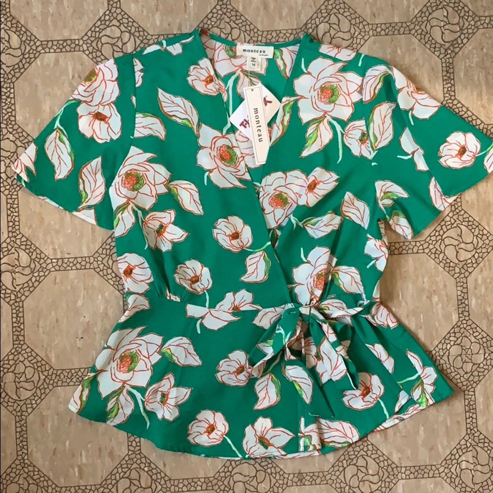NWT Green floral blouse SZ med